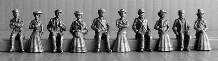 HO4 Seated Edwardian people
