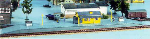 Heljan 714 - wayside station